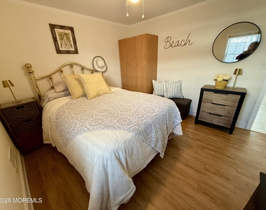 102 W Colony Road - Photo Thumbnail 15