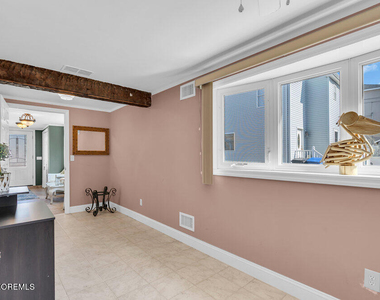 102 W Colony Road - Photo Thumbnail 36