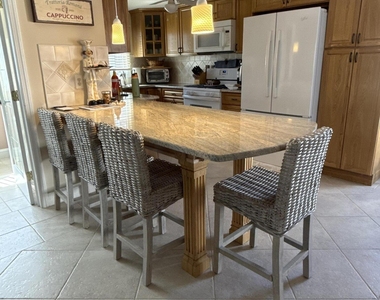 102 W Colony Road - Photo Thumbnail 18