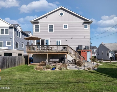 38 Niblick Street - Photo Thumbnail 25
