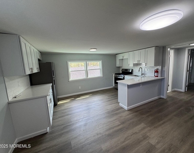 43 Parker Street - Photo Thumbnail 9