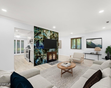 16 E Bluebell Lane - Photo Thumbnail 3