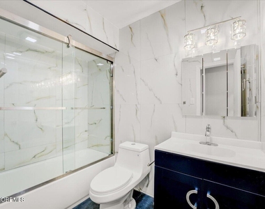 16 E Bluebell Lane - Photo Thumbnail 14