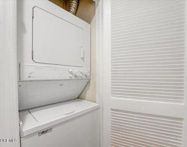 16 E Bluebell Lane - Photo Thumbnail 20