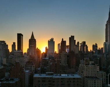 2nd Avenue - Photo Thumbnail 7