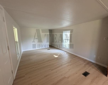 117 Oxbow Street - Photo Thumbnail 7
