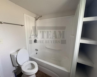 117 Oxbow Street - Photo Thumbnail 9