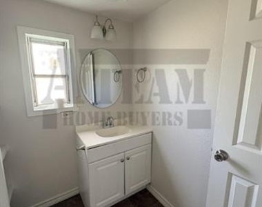 117 Oxbow Street - Photo Thumbnail 10