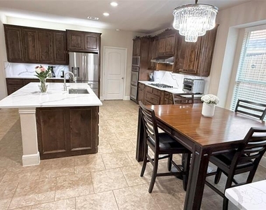 1393 Talley Lane - Photo Thumbnail 4