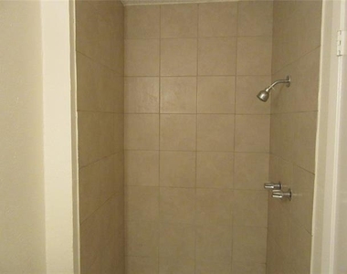 1336 Mill Stream Drive - Photo Thumbnail 5