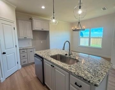 6901 Glen Abbey - Photo Thumbnail 6