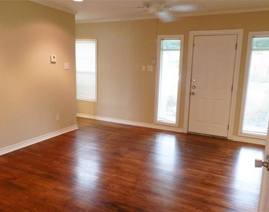 8823 San Benito Way - Photo Thumbnail 6