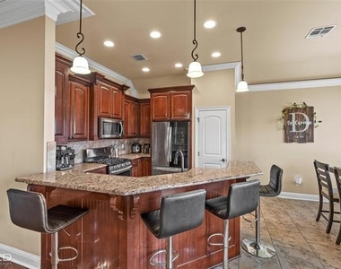 337 Wood Springs - Photo Thumbnail 6