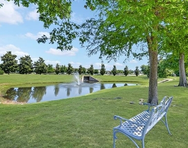 6041 Pisa Lane - Photo Thumbnail 5