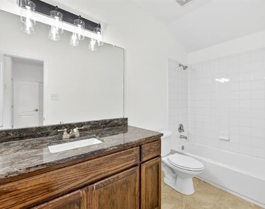 6041 Pisa Lane - Photo Thumbnail 26