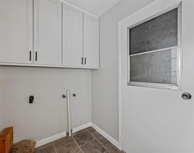 6209 Shadydell Drive - Photo Thumbnail 15