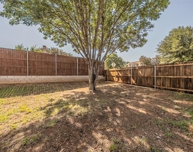 2711 Canterbury Street - Photo Thumbnail 30