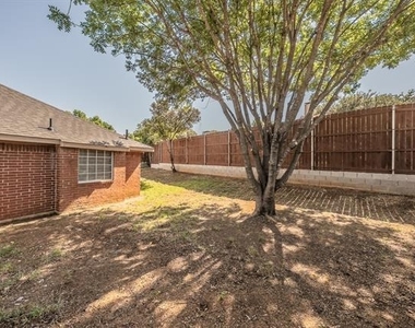 2711 Canterbury Street - Photo Thumbnail 29