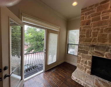 5784 Robbie Road - Photo Thumbnail 15