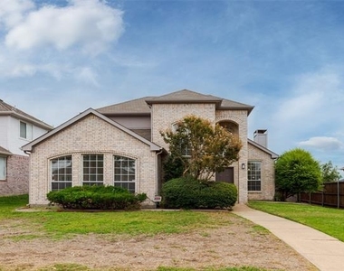 3928 Windford Drive - Photo Thumbnail 1
