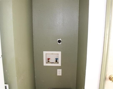 701 Sw 1st Street - Photo Thumbnail 9