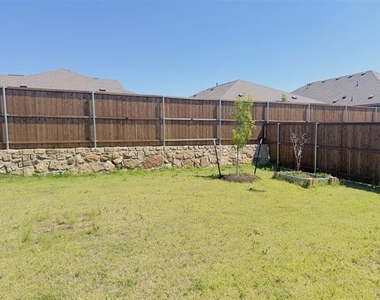 14153 Golden Bridge Drive - Photo Thumbnail 21