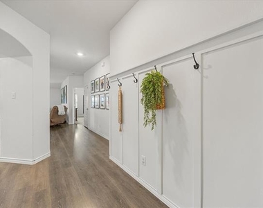132 Whitetail Way - Photo Thumbnail 3