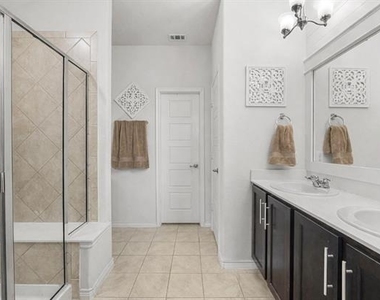 132 Whitetail Way - Photo Thumbnail 16