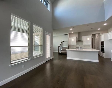 13034 Scissortail Drive - Photo Thumbnail 5