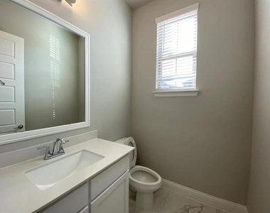 13034 Scissortail Drive - Photo Thumbnail 6