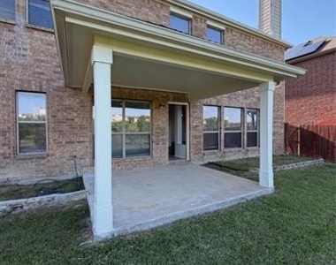 9004 Brook Hill Lane - Photo Thumbnail 25
