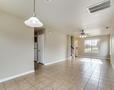 1208 Boxwood Drive - Photo Thumbnail 1