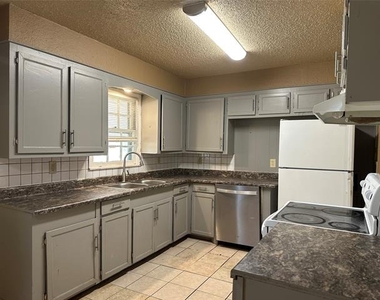 3296 Sandefer Street - Photo Thumbnail 3