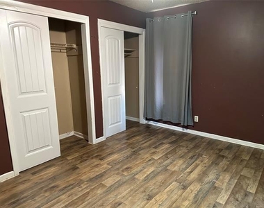 3296 Sandefer Street - Photo Thumbnail 15