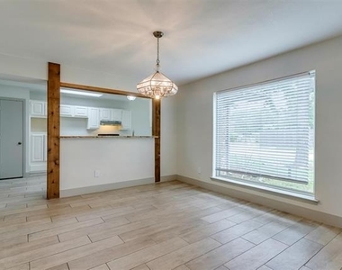 3005 David Drive - Photo Thumbnail 10