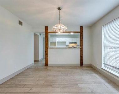 3005 David Drive - Photo Thumbnail 9