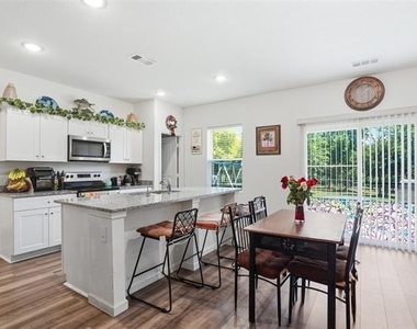 2636 Sagebrush Drive - Photo Thumbnail 9