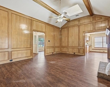 1774 Clydesdale Drive - Photo Thumbnail 9