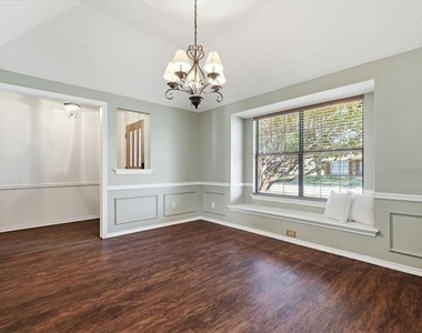 1774 Clydesdale Drive - Photo Thumbnail 5