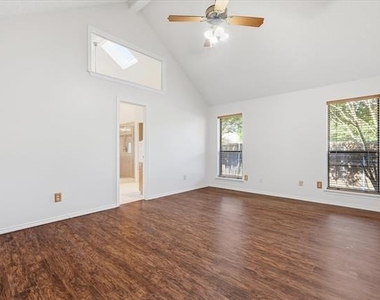 1774 Clydesdale Drive - Photo Thumbnail 18