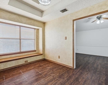 1774 Clydesdale Drive - Photo Thumbnail 17