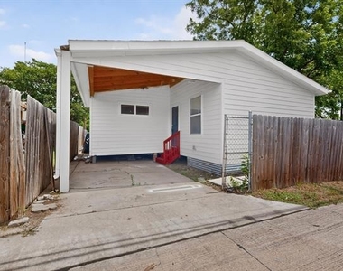1305-a Nw 14th Street - Photo Thumbnail 1