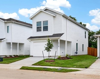 12112 Steeplechase Drive - Photo Thumbnail 1