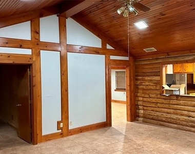 126 N Garza Road - Photo Thumbnail 7