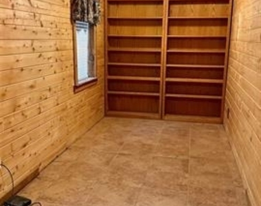 126 N Garza Road - Photo Thumbnail 9