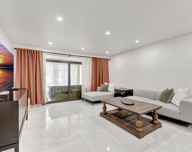 138 S Cypress Road - Photo Thumbnail 1