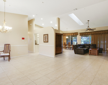 1198 Se Petunia Avenue - Photo Thumbnail 23