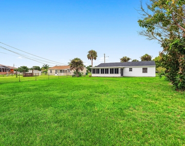 2937 Se Ironton Avenue - Photo Thumbnail 27