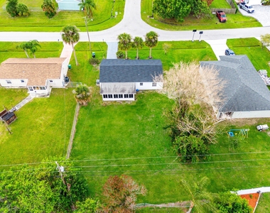 2937 Se Ironton Avenue - Photo Thumbnail 33