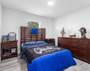 2937 Se Ironton Avenue - Photo Thumbnail 15